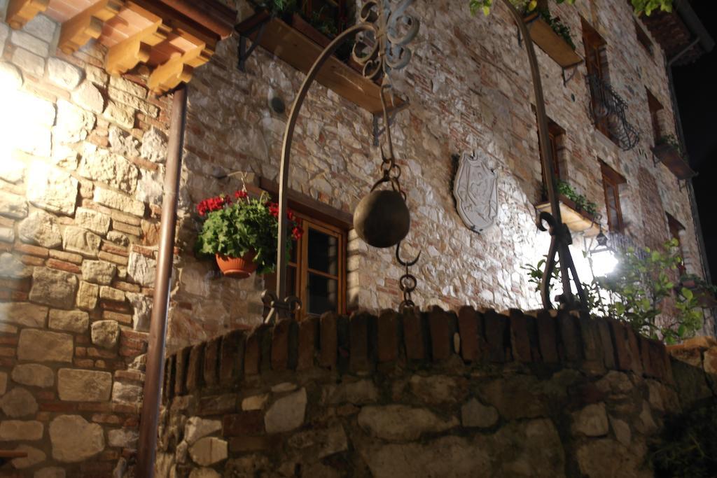 Castello Dei Templari Bed and Breakfast Λούκα Εξωτερικό φωτογραφία
